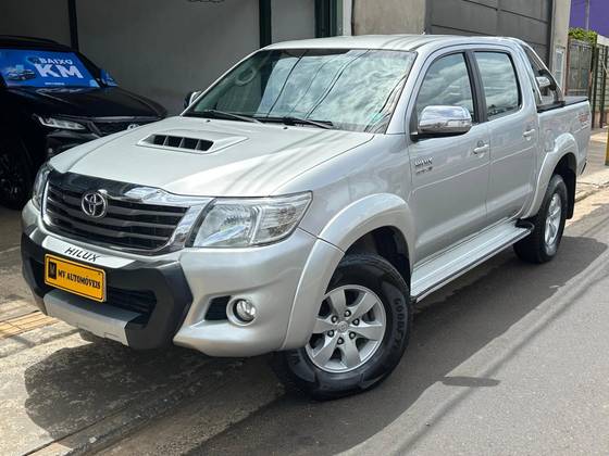 TOYOTA HILUX 3.0 SRV 4X4 CD 16V TURBO INTERCOOLER DIESEL 4P AUTOMÁTICO